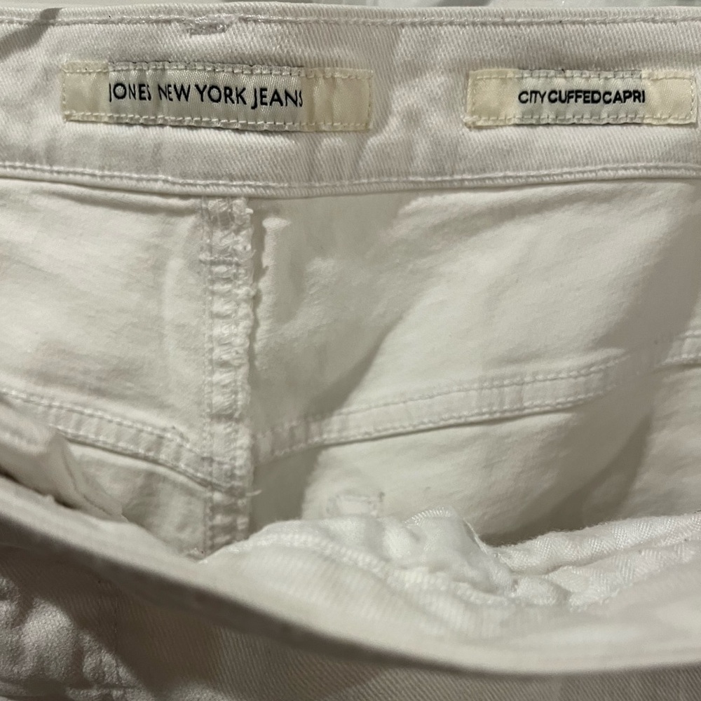 Jones New York Jeans City Cuffed Capri White Jeans Size 14 - Picture 2 of 7